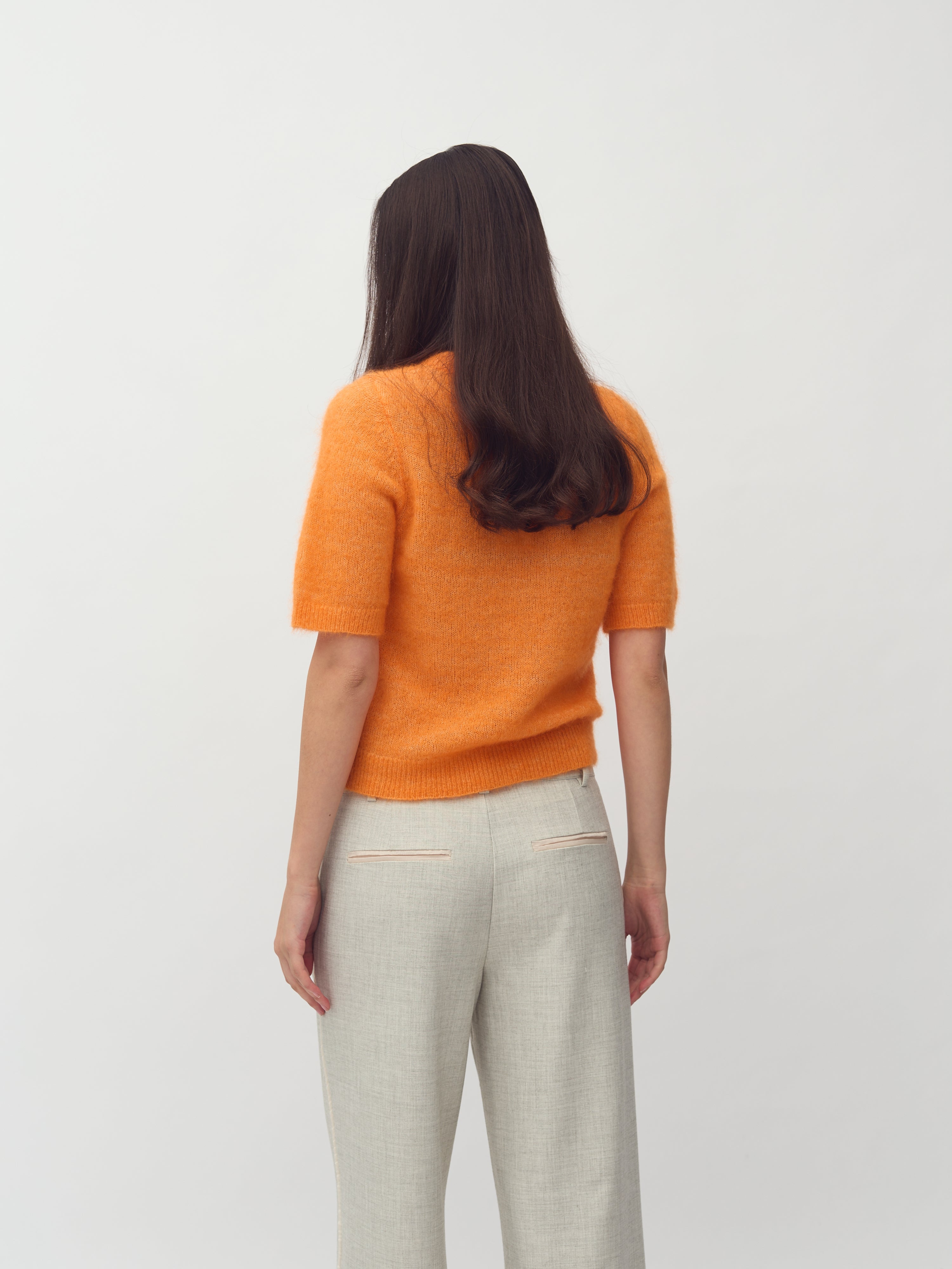 Carla-M_Orange Peel_Model_