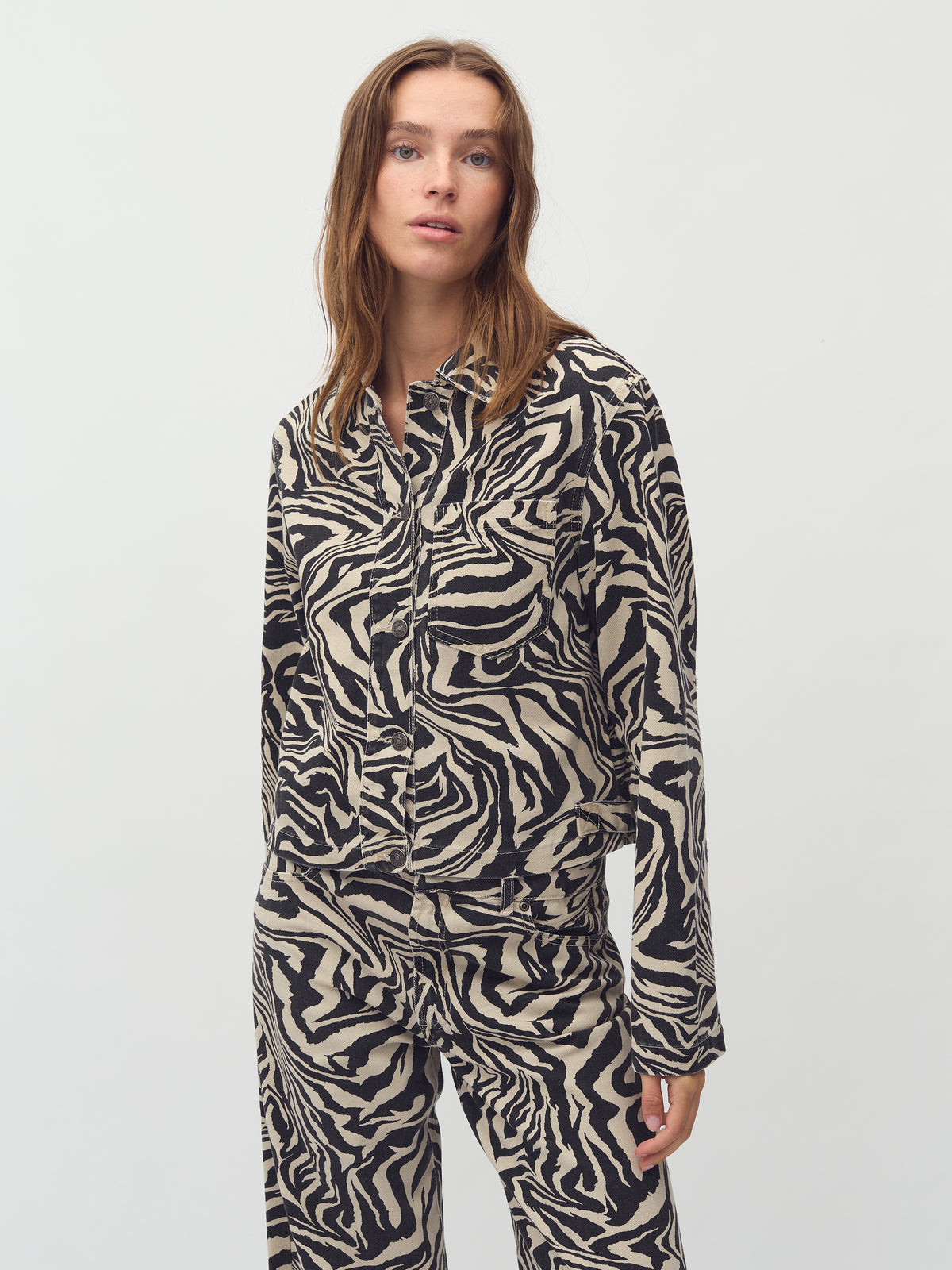 Cathalina-M_Zebriana Print_Model_0