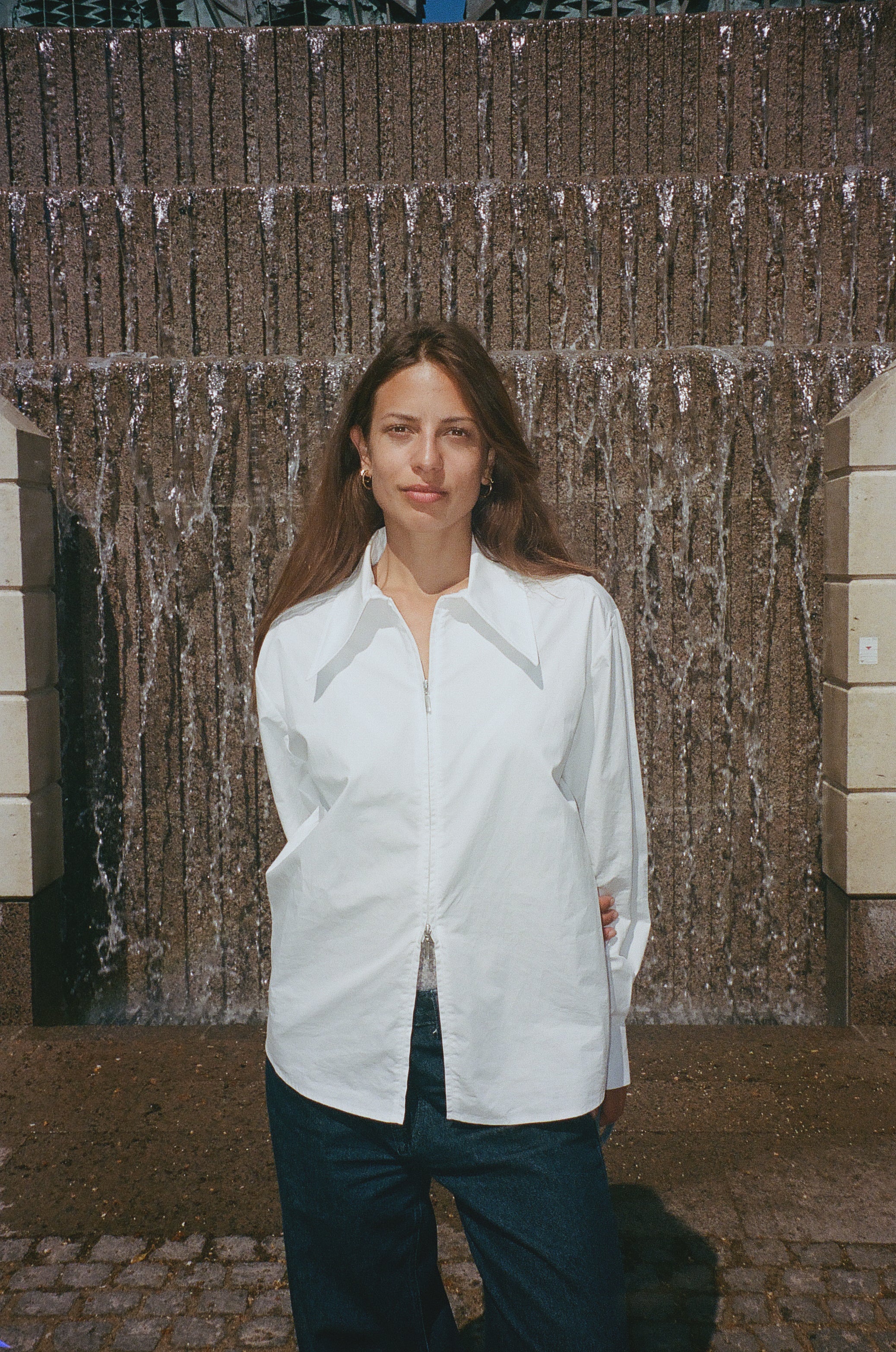 Kiala-M_White_Image_8