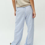 Grasielle-M_Ultramarine stripe_Model_2