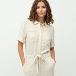 Carellia-M_Natural Beige_Model_2