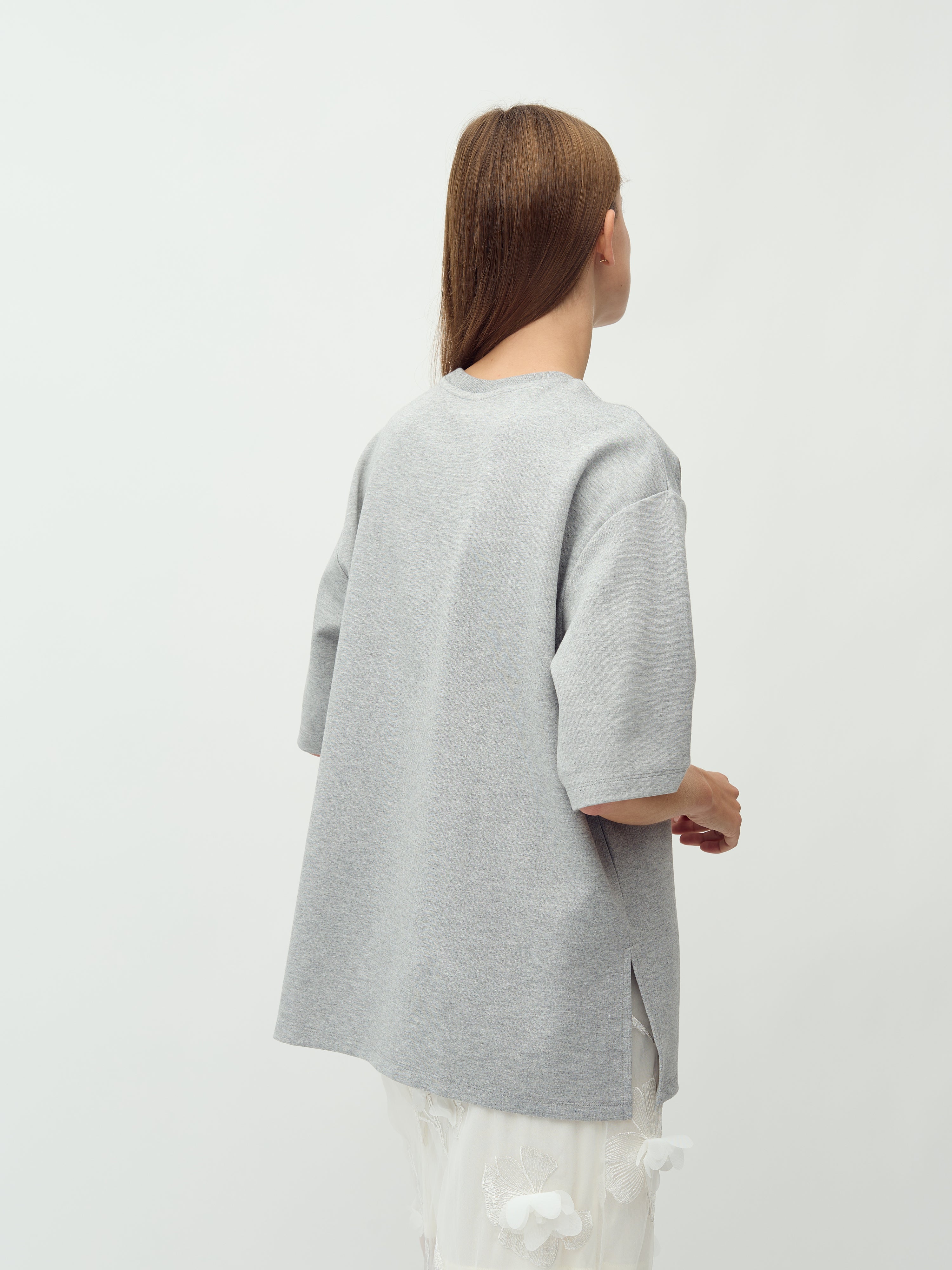 Emrylis-M_Light Grey melange_Model_1