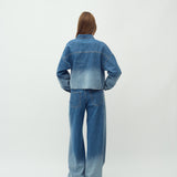 Winnia-M_Fading Denim Wash_Model_1