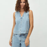 Louisana-M_Vintage Light Blue_Model_1