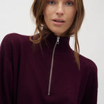 Joely-M_Vineyard Wine_Model_1