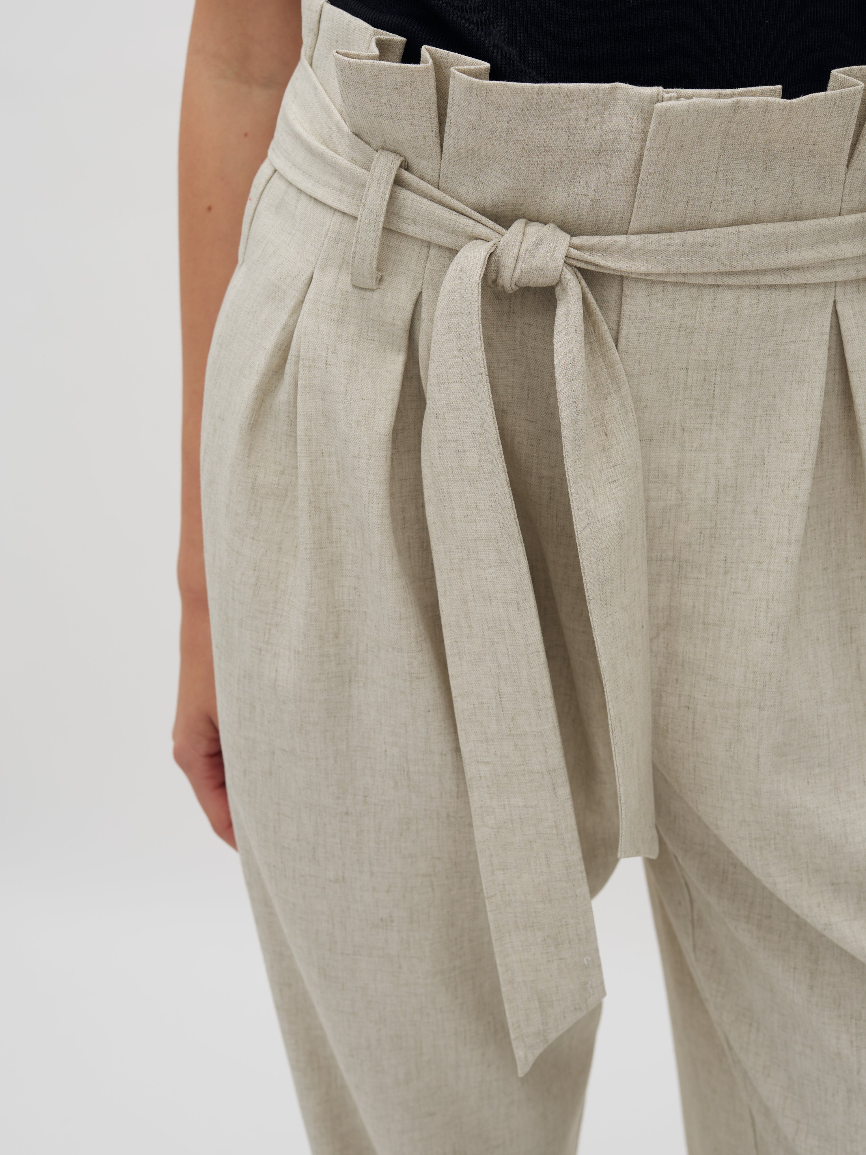 Velatta-M_Kit Melange_Model_2