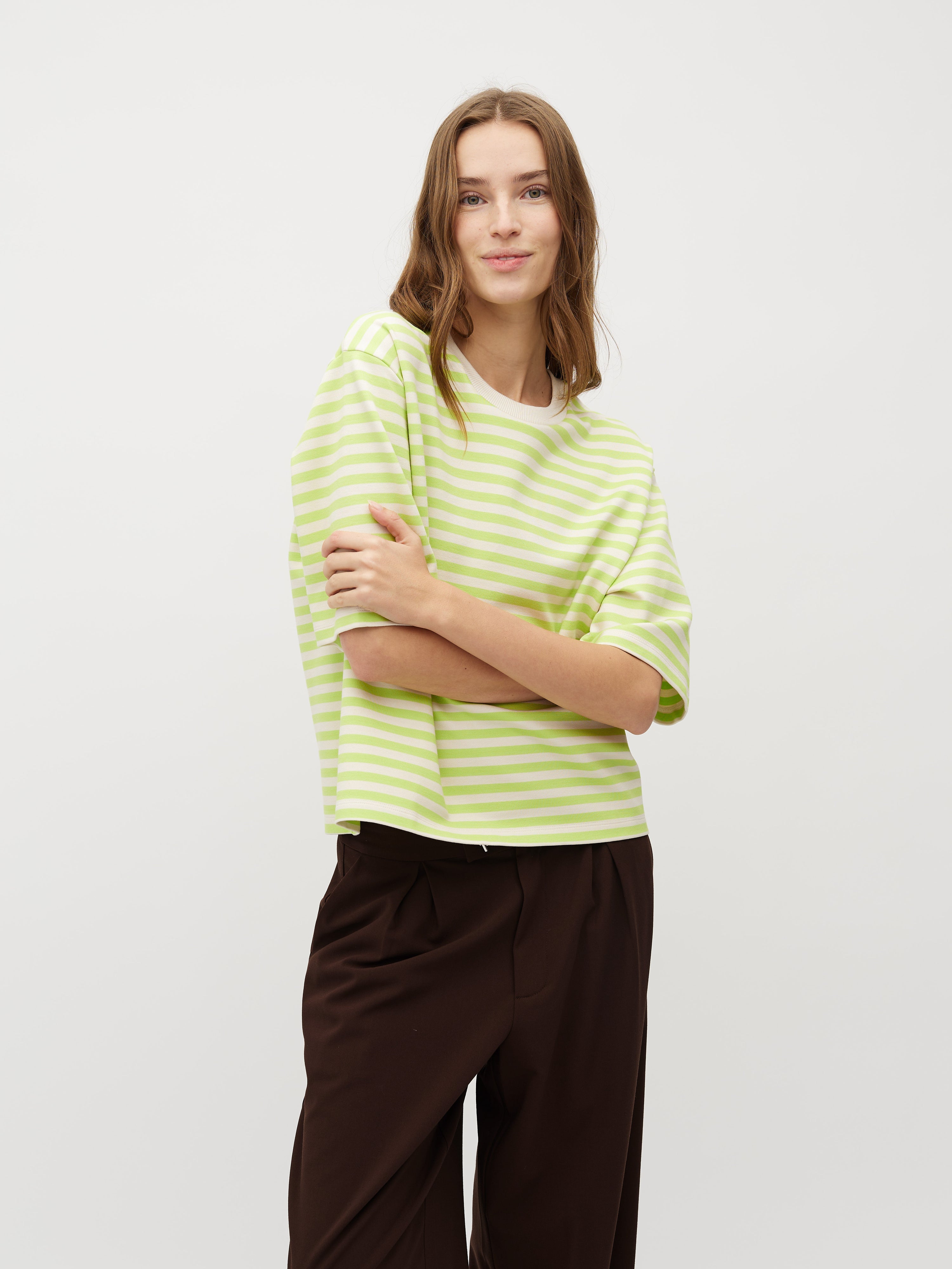 Emrys-M_Sunny Lime Sugar Stripe_Model_0