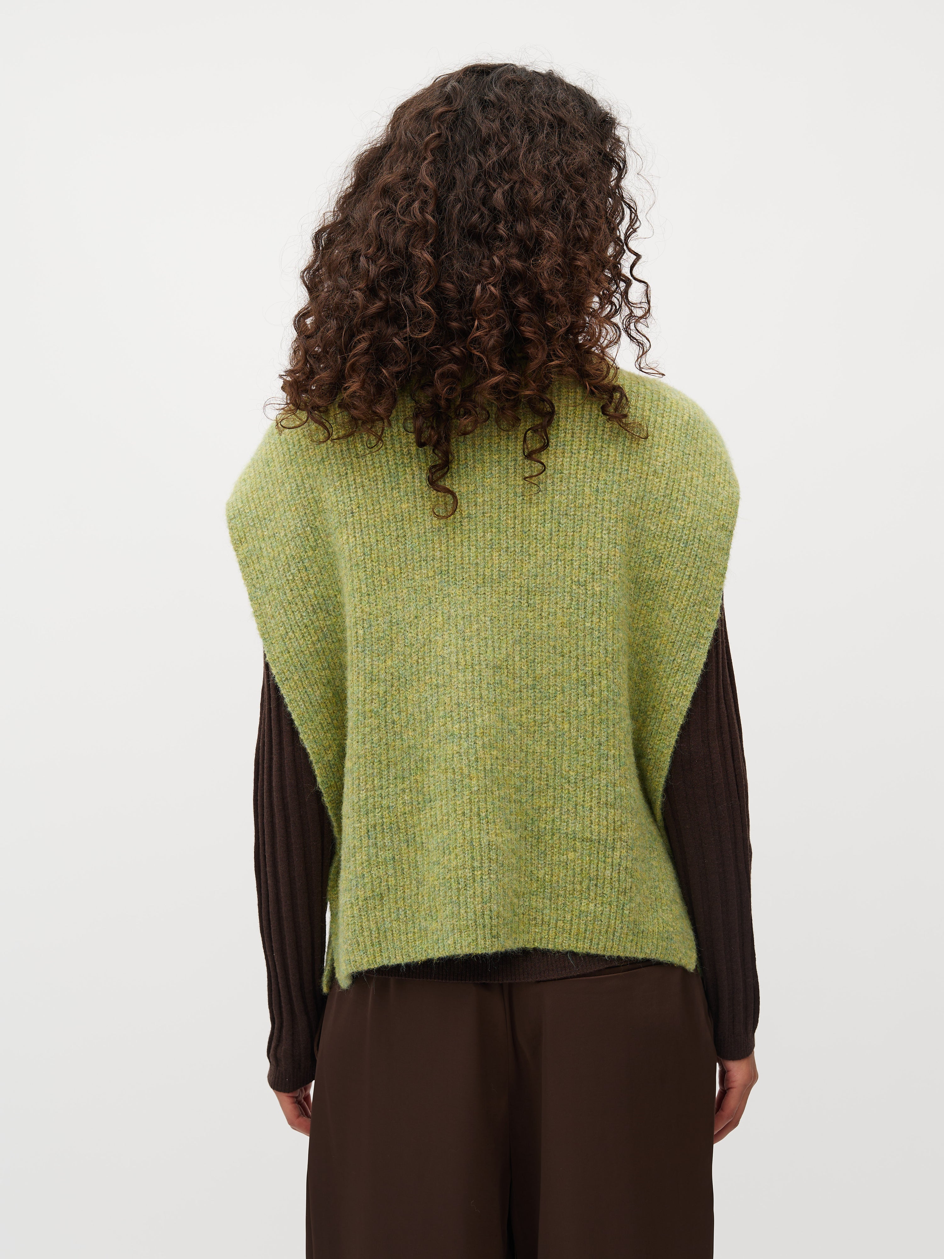 Tristiana-M_Lime Melange_Model_2