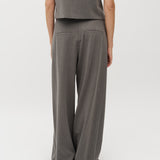 Rosalyn-M_Medium Melange_Model_2