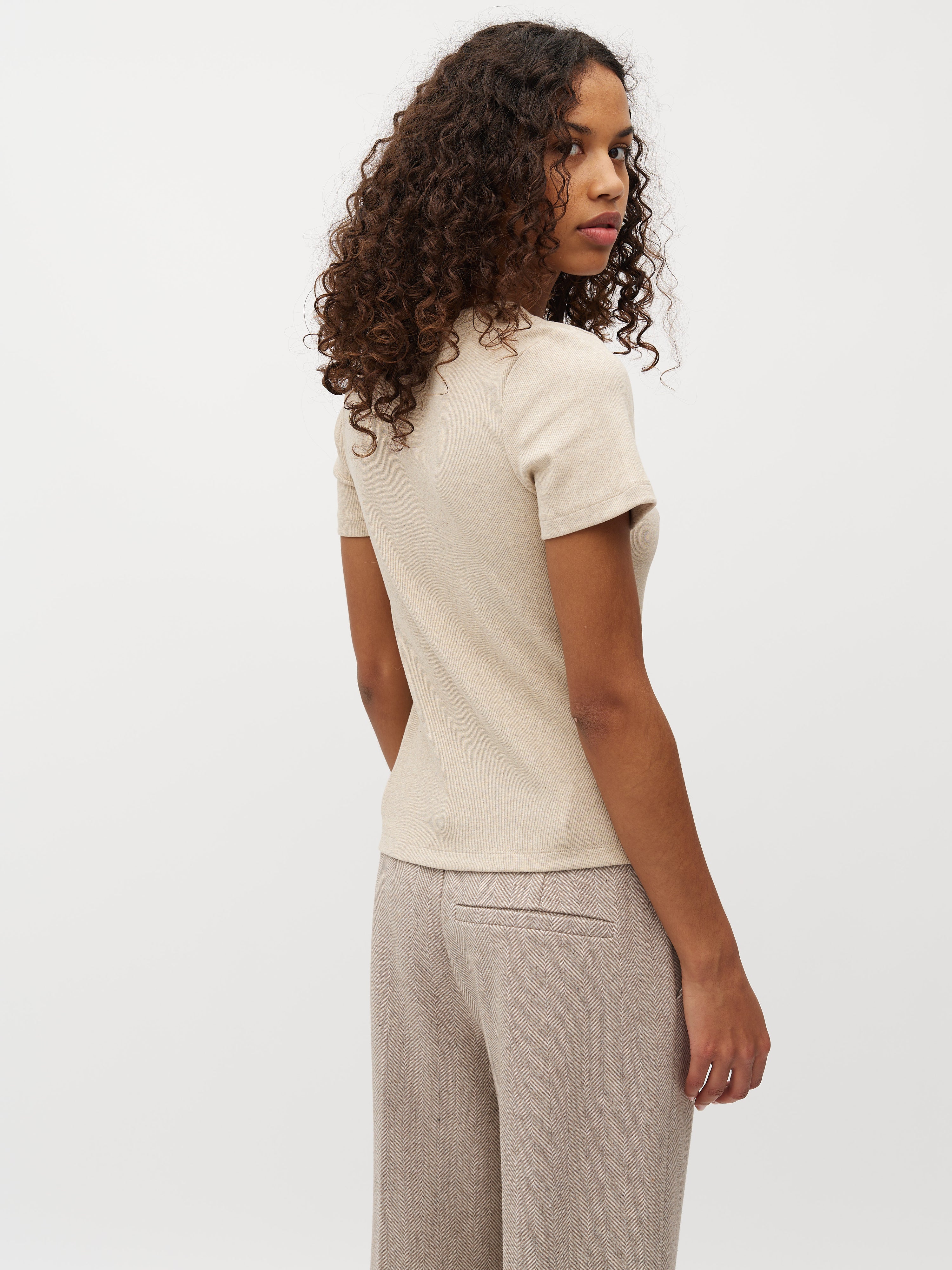 Otis-M_Earth Melange_Model_2