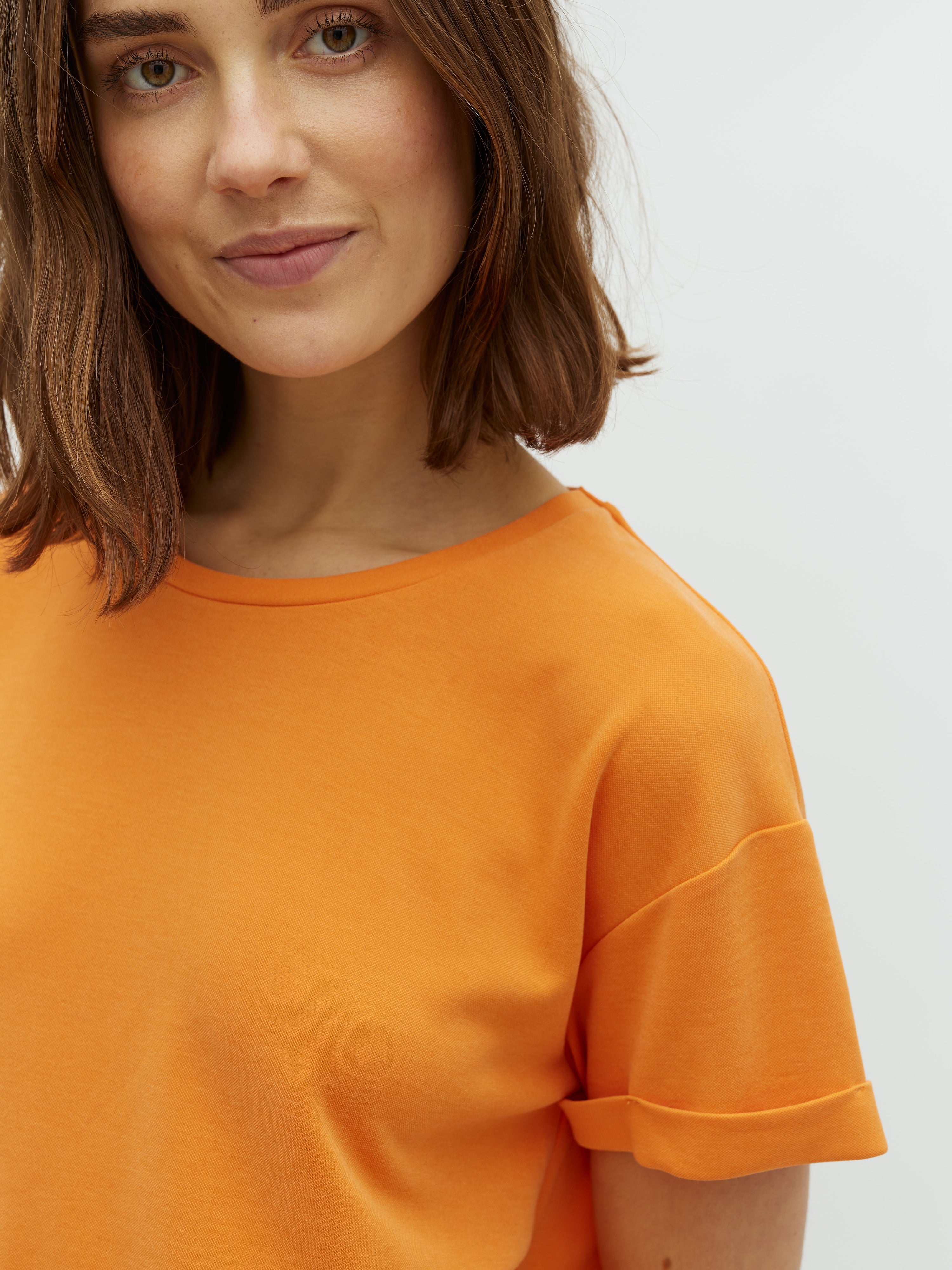 Amana-M_Orange Peel_Model_1