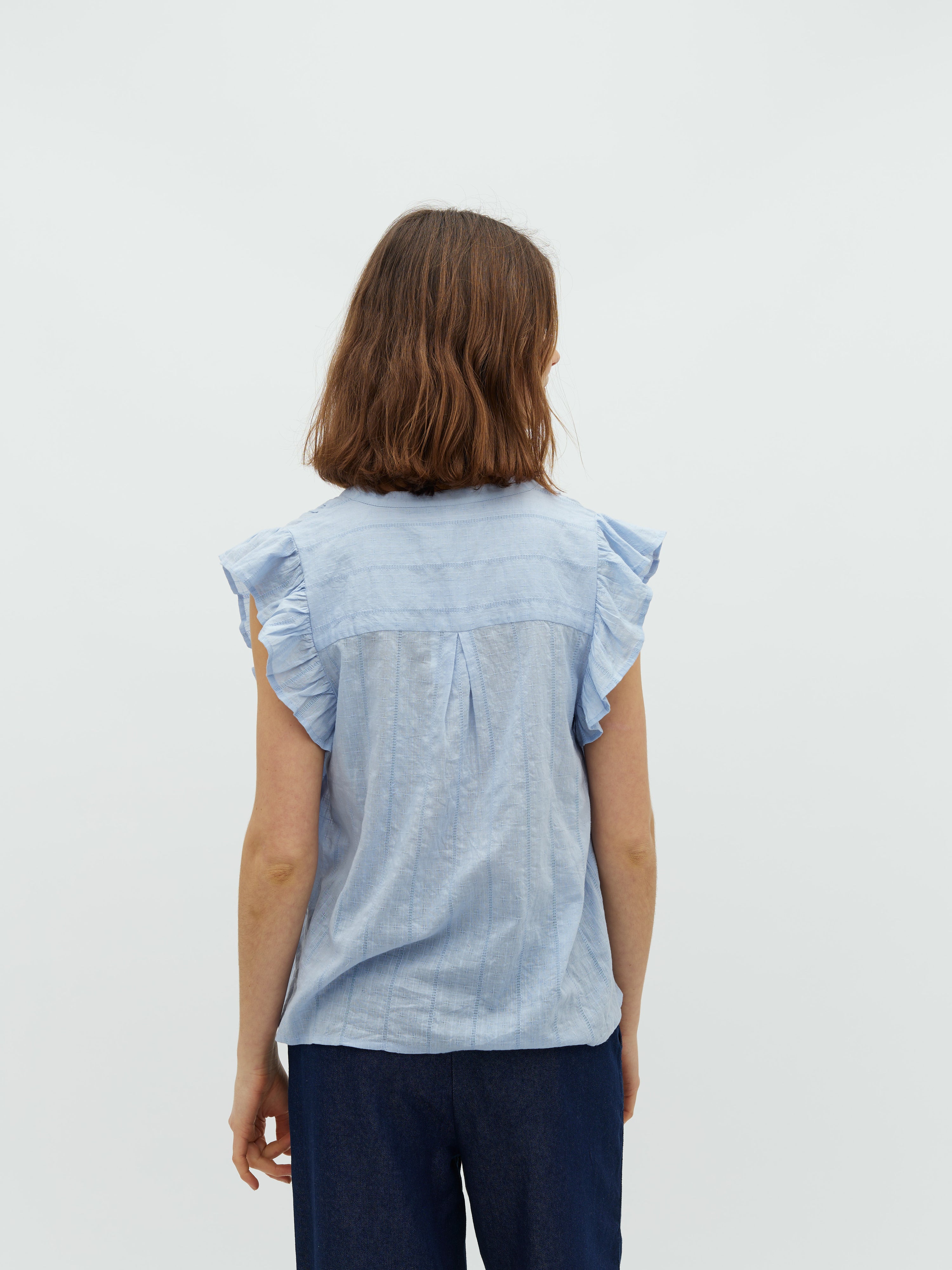 Gemala-M_Blue Heron_Model_2