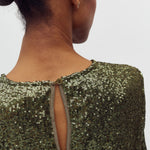 Emrilla-M_Beetle Green_Model_2