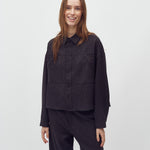 Levya-M_Midnight Navy Melange_Model_1