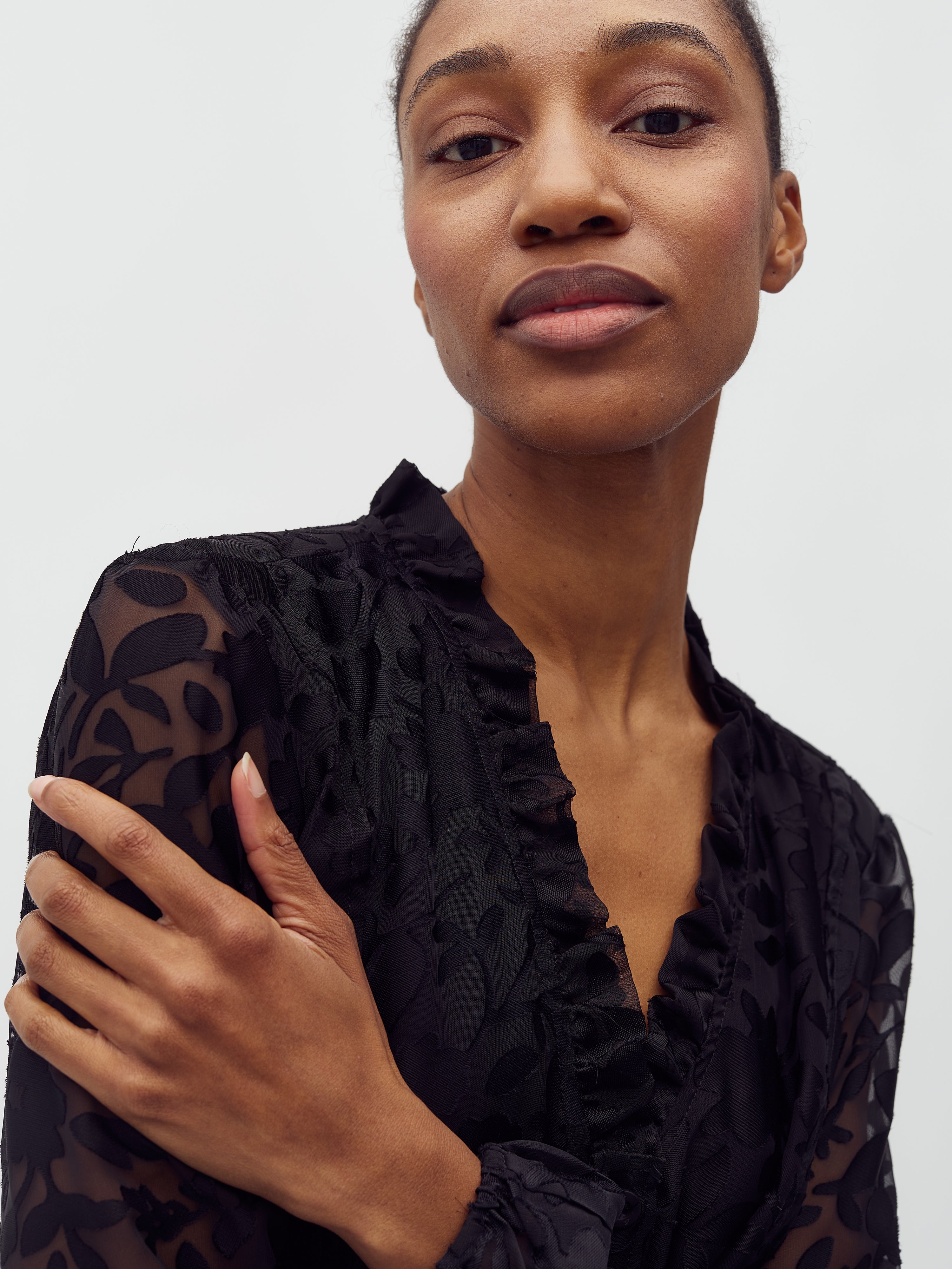 Gorgia-M_Black_Model_1