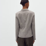 Niona-M_Pepper Grey Melange_Model_5