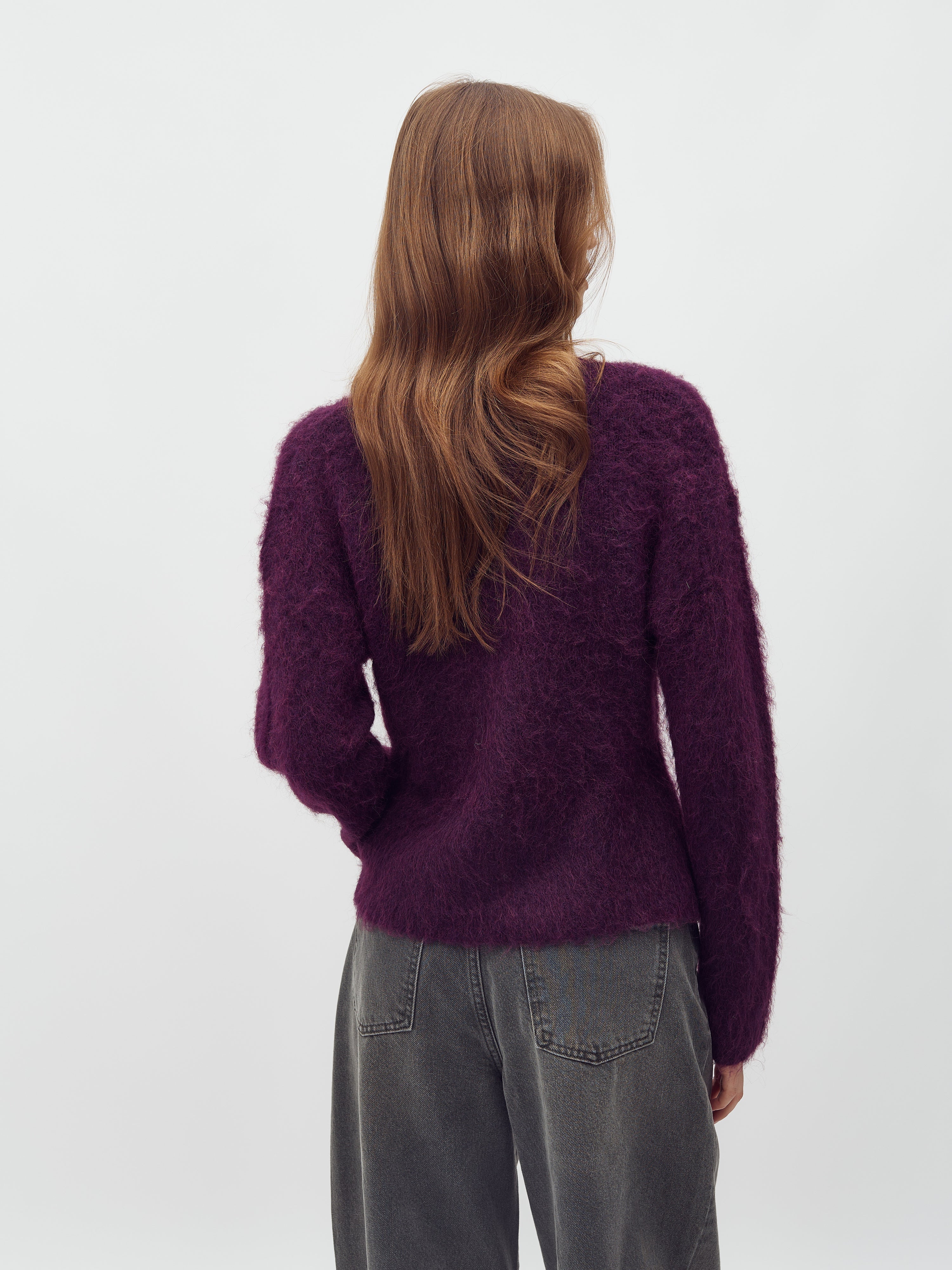 Conni-M_Blackberry Wine_Model_2