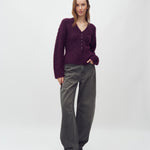 Conni-M_Blackberry Wine_Model_4