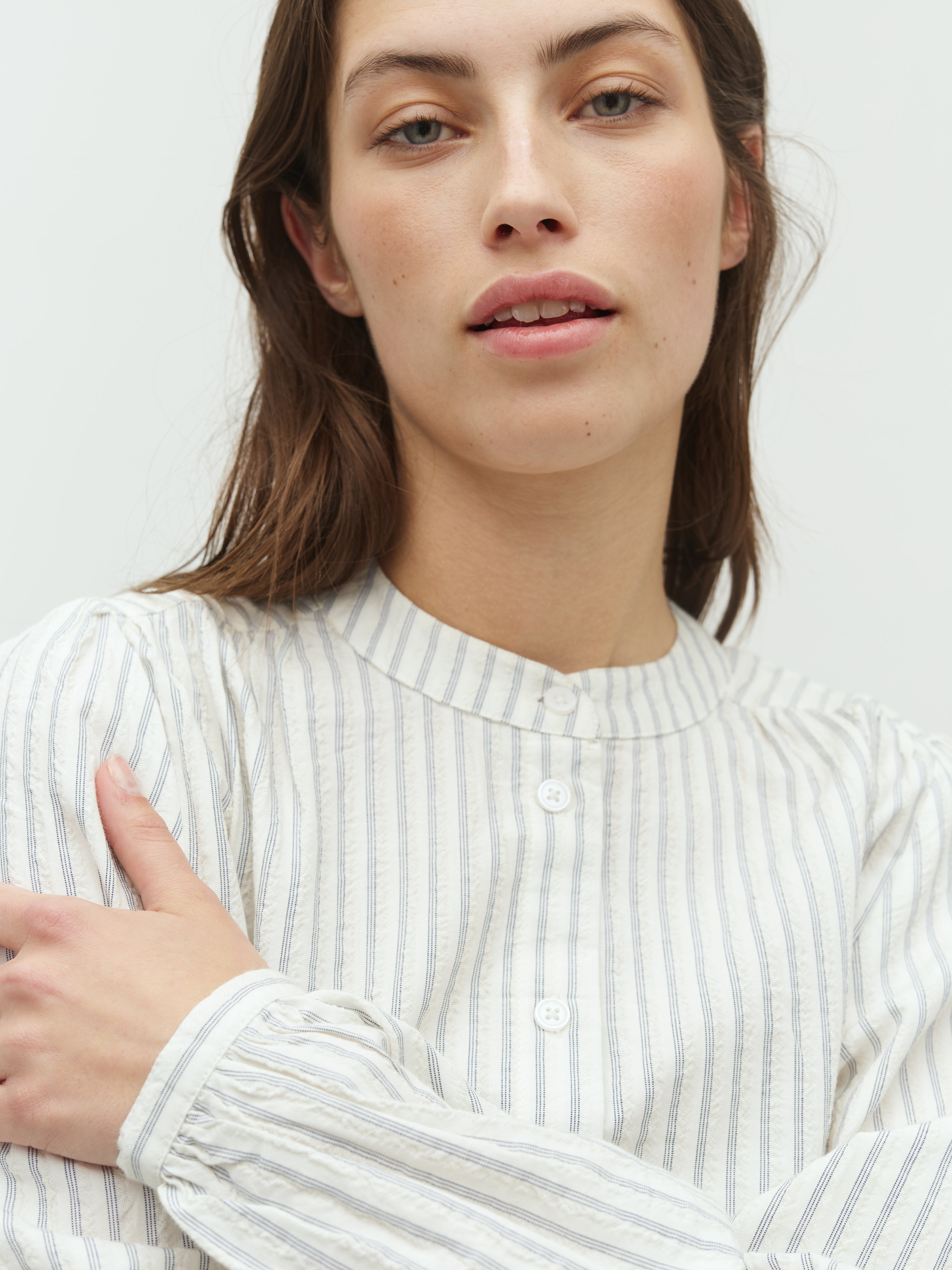 Mathily-M_Light Sugar Blue Stripe_Model_1