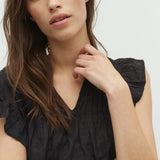 Gemala-M_Black_Model_1