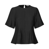 Kaely-M_Black_Packshot_0