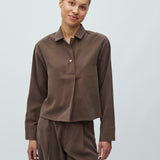 Elio-M_Chocolate Brown_Model_1