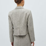 Iva-M_Sparkle Grain_Model_1