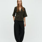 Silira-M_Black_Model_3