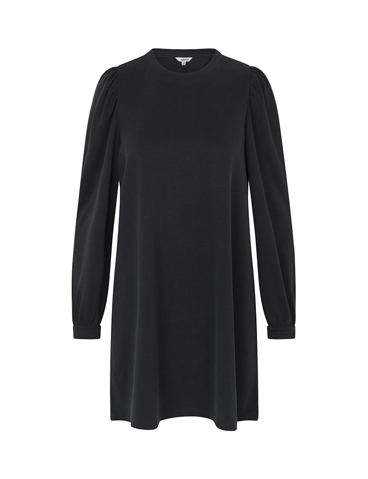 Heena_Black_Packshot_0