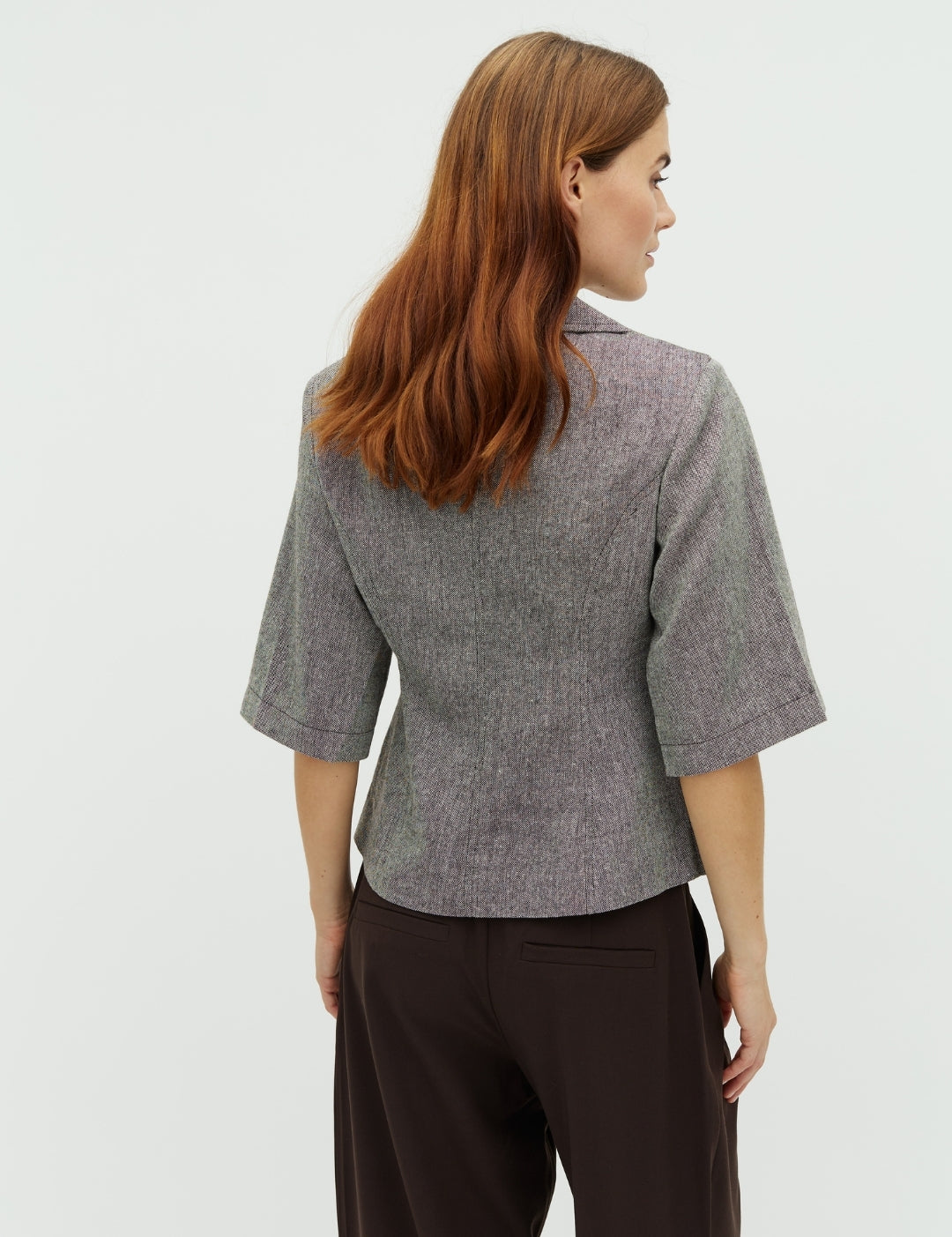 Babea-M_Salt and Pepper_Model_2