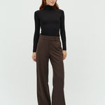 Gennie_Coffee Brown_Model_0