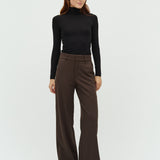 Gennie_Coffee Brown_Model_0