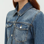 Ami-M_Washed Blue Jay_Model_1