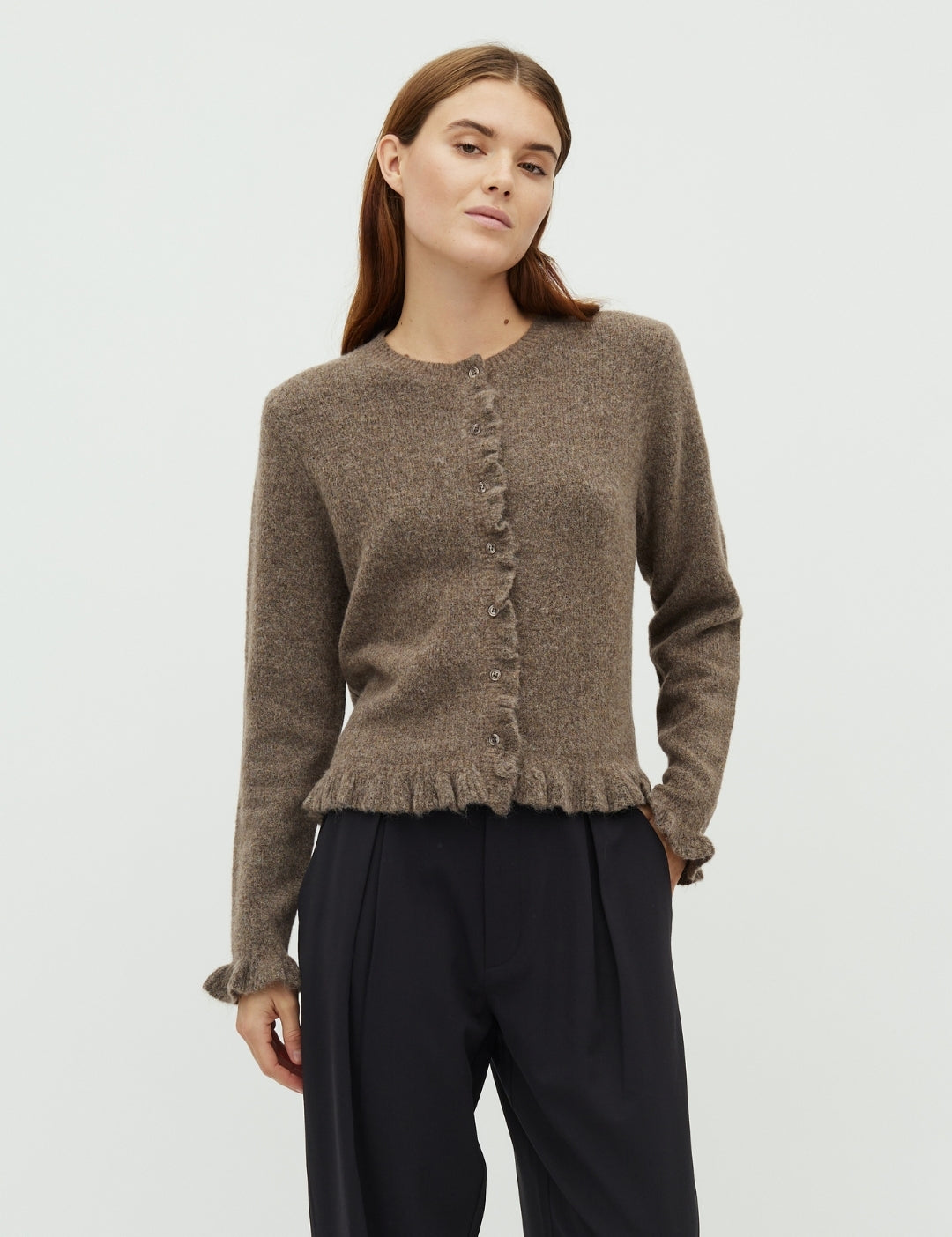 Celandia-M_Falcon Melange_Model_0