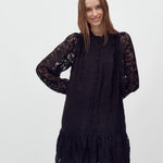 Nulia-M_Black_Model_1