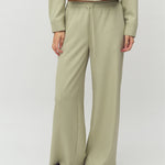 Christoff-M_Pistachio Green Melange_Model_1