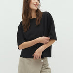 Emrys-M_Black_Model_0