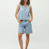 Louisana-M_Vintage Light Blue_Model_1