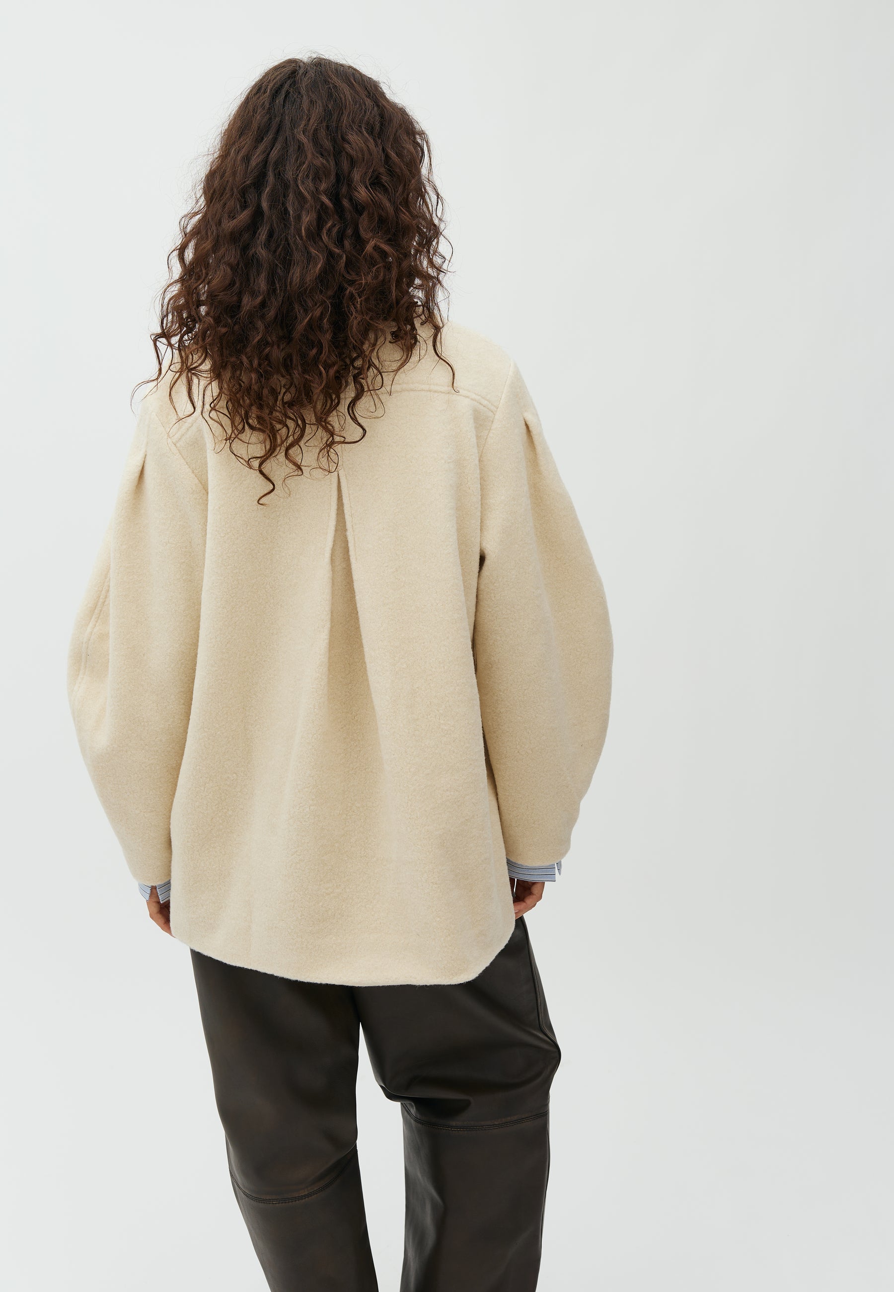 Dande-M_Cloud Cream_Model_7