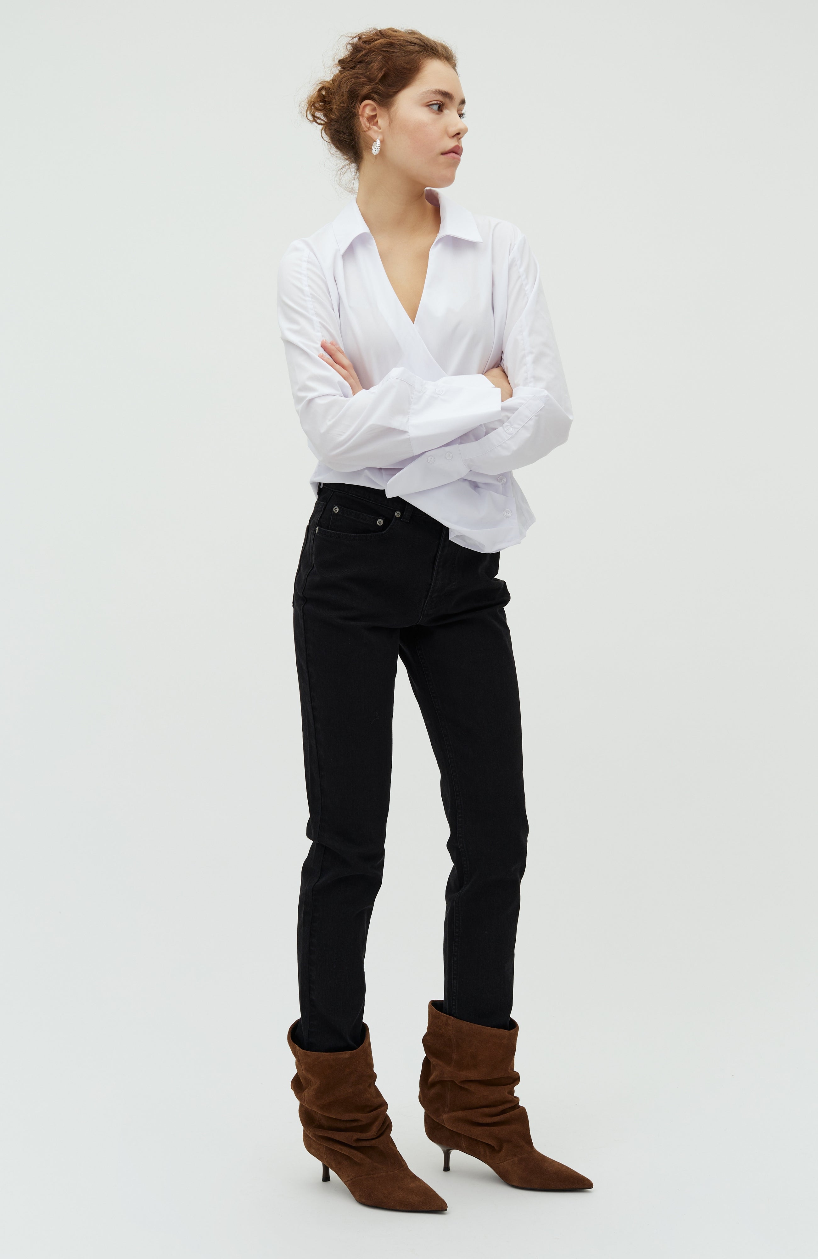 Tamilla Slim-M_Rebel Black_Model_0