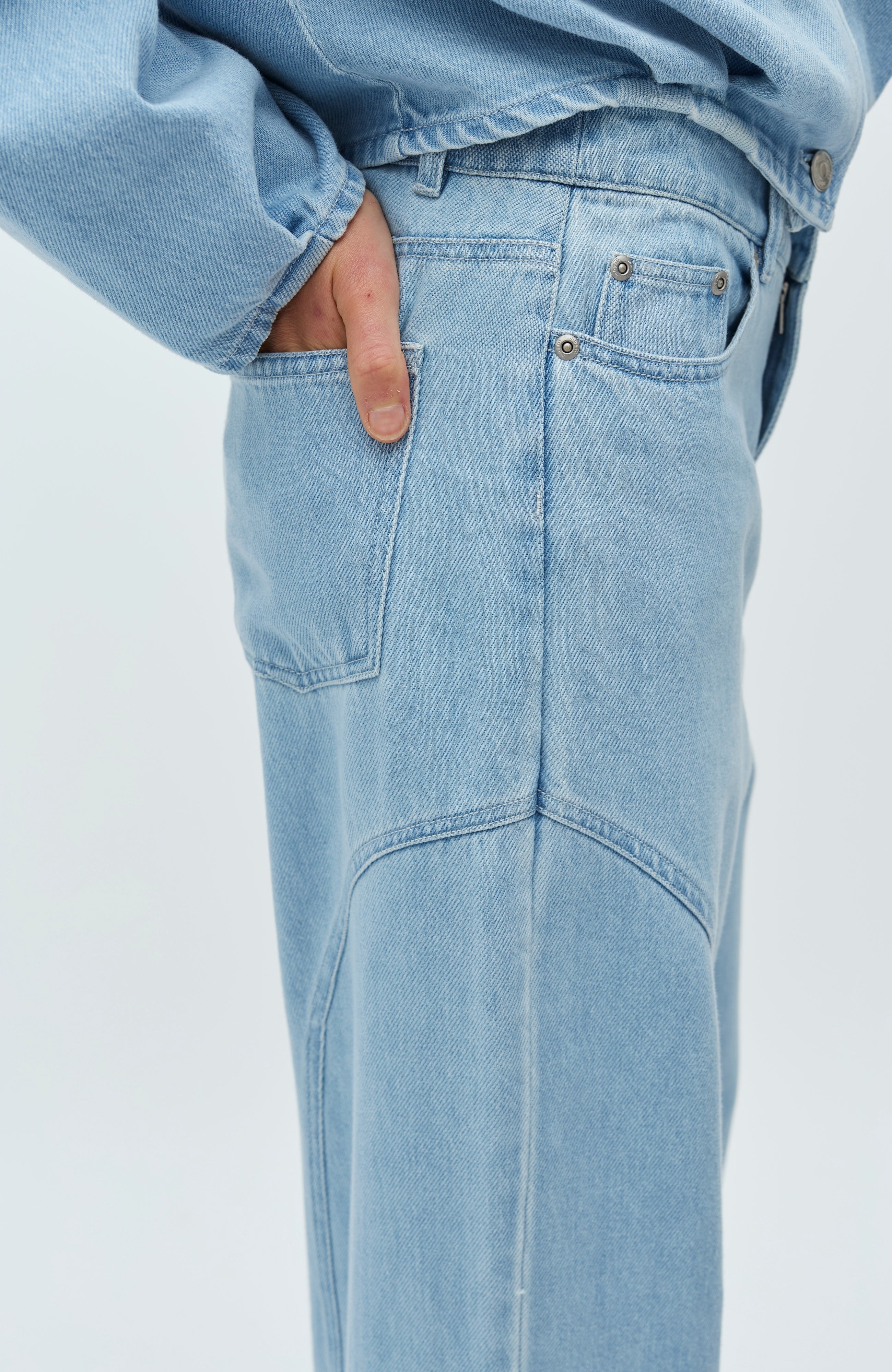 Lixia-M_Light Soft Wash_Model_2