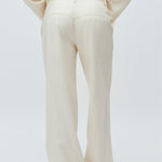 Fenna-M_Natural Light_Model_3