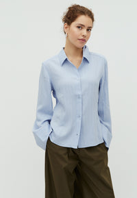 Kalanna L-M_Blue Heron_Model_0