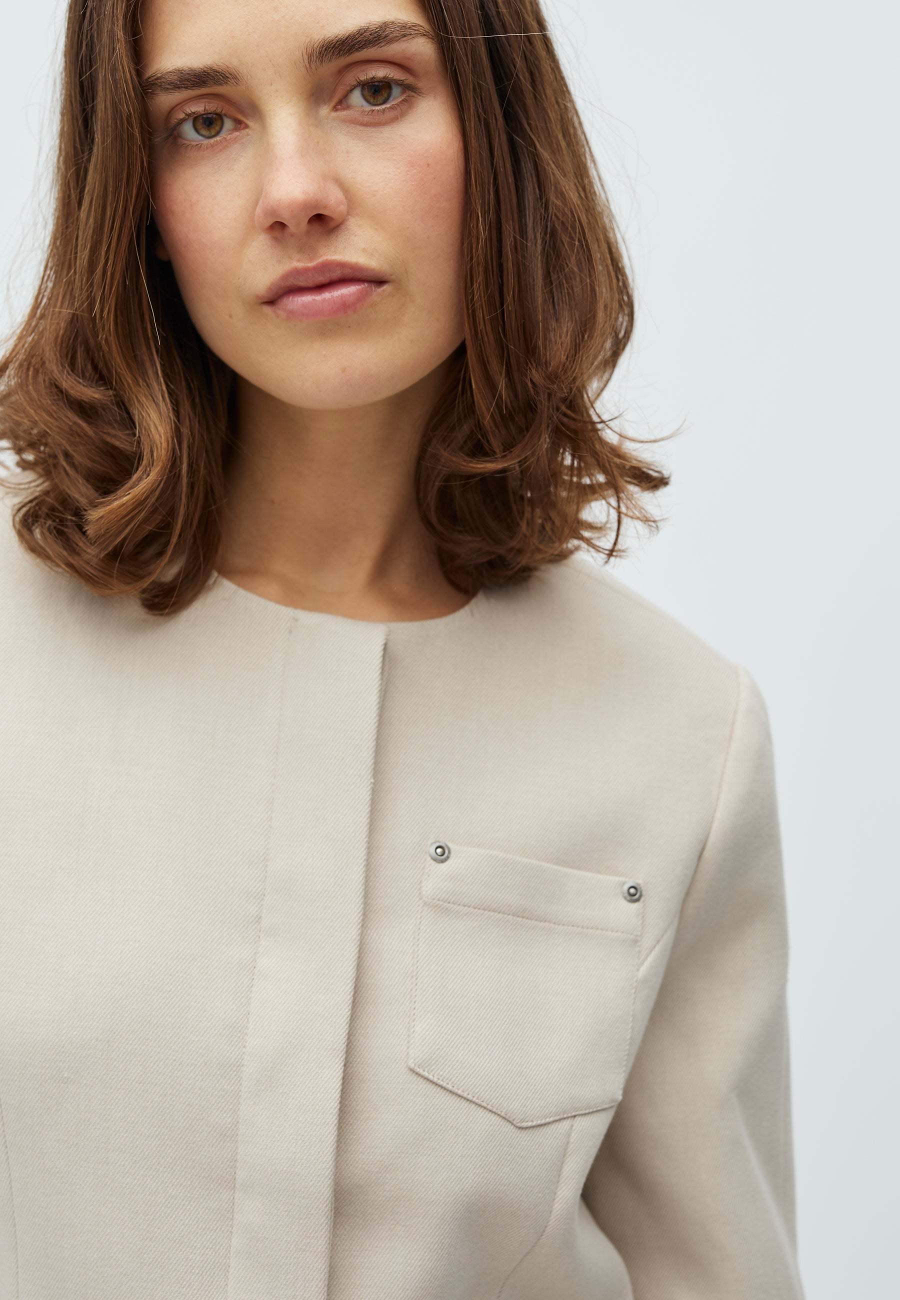 Torina-M_Spring Brown Melange_Model_1