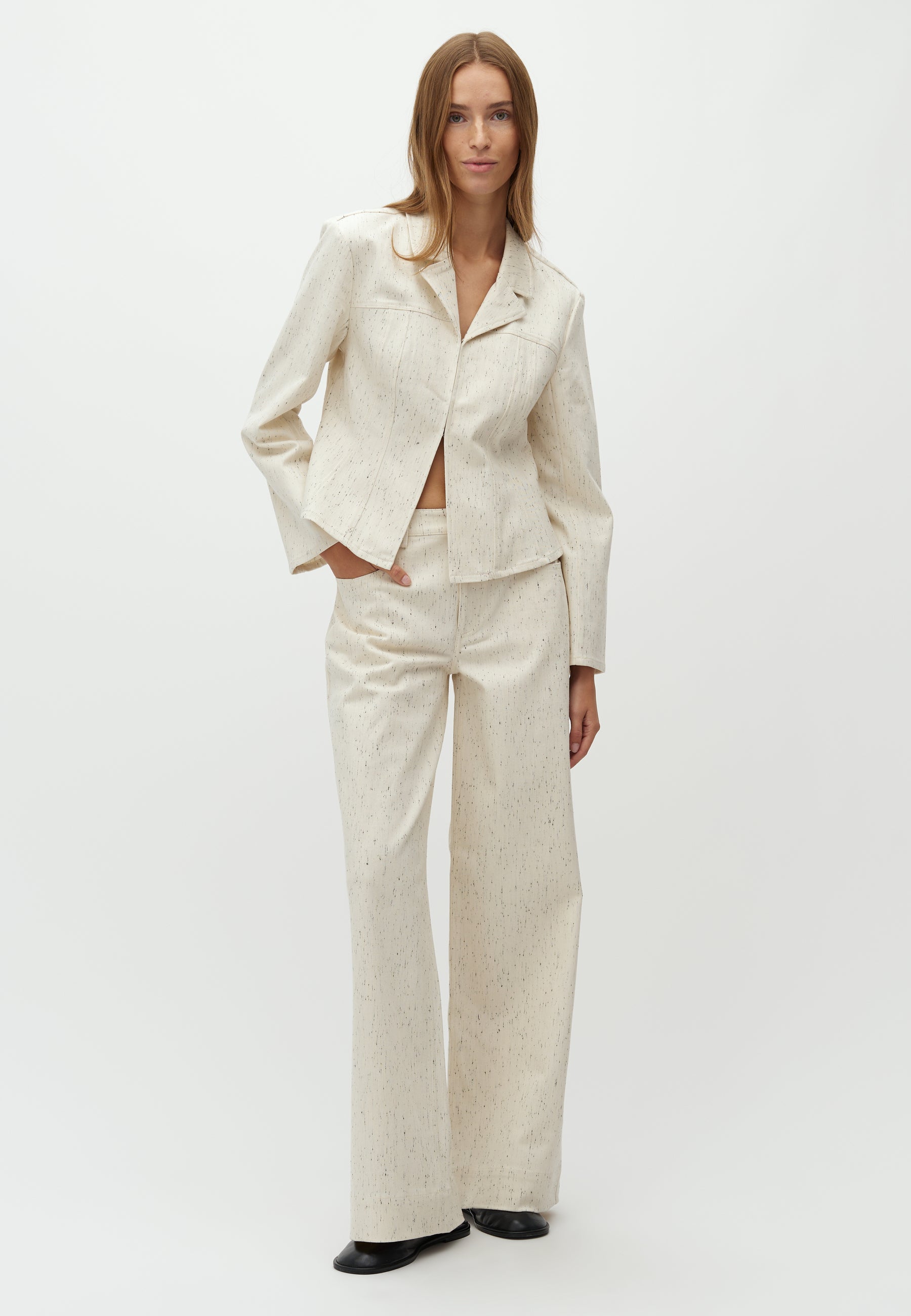 Alice-M_Summer Twill_Model_3