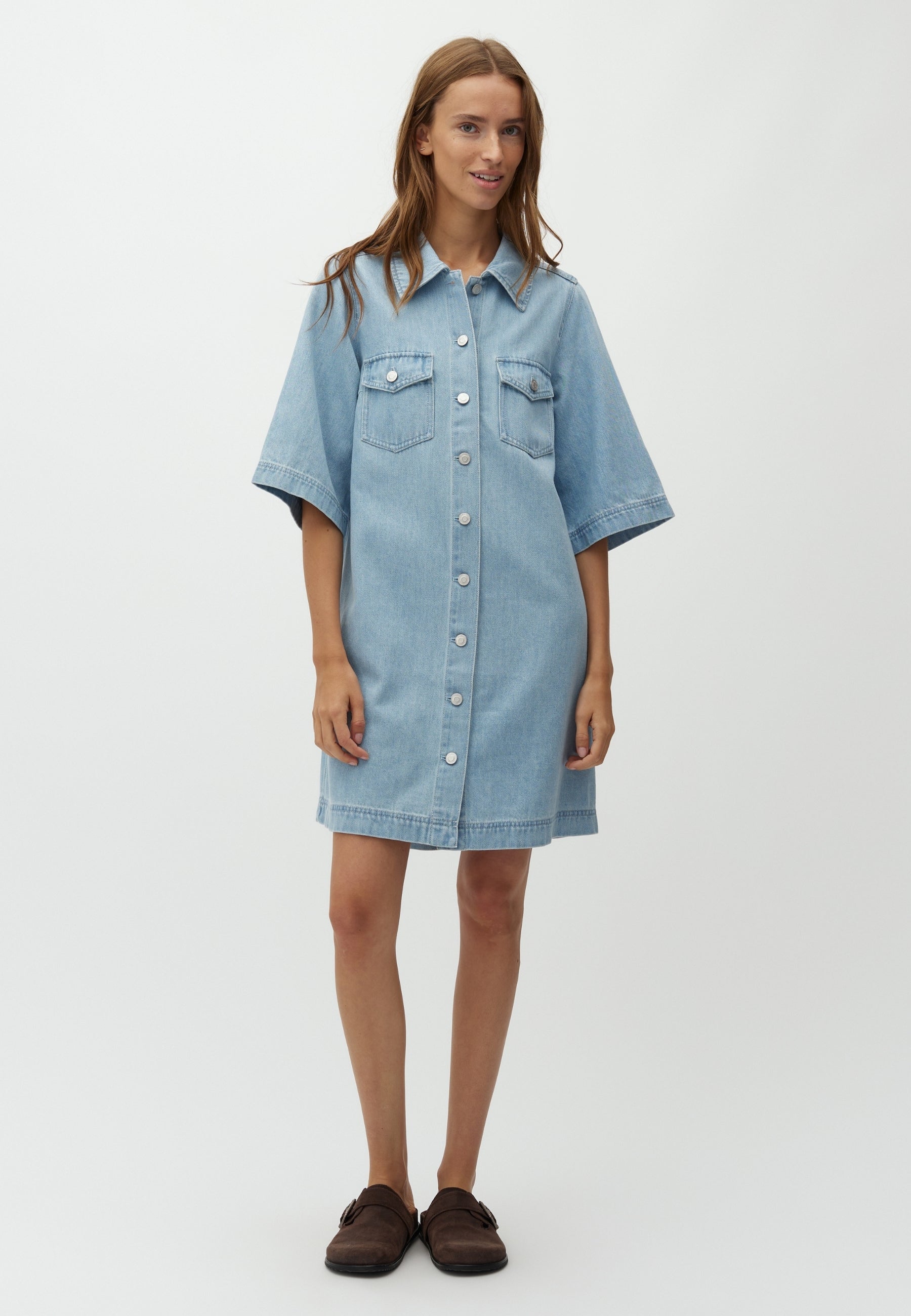 Mira-M_Lighter Soft Wash_Model_0