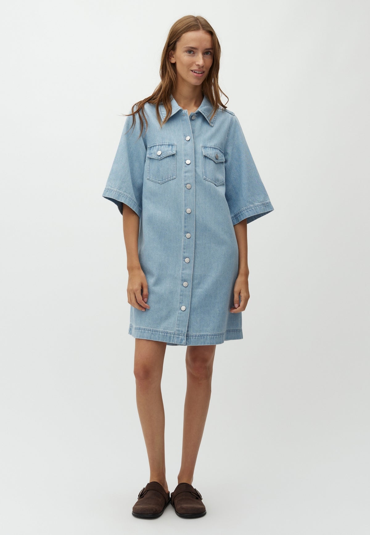 Mira-M_Lighter Soft Wash_Model_0