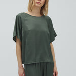 Damik-M_Dark Sea Spray_Model_0