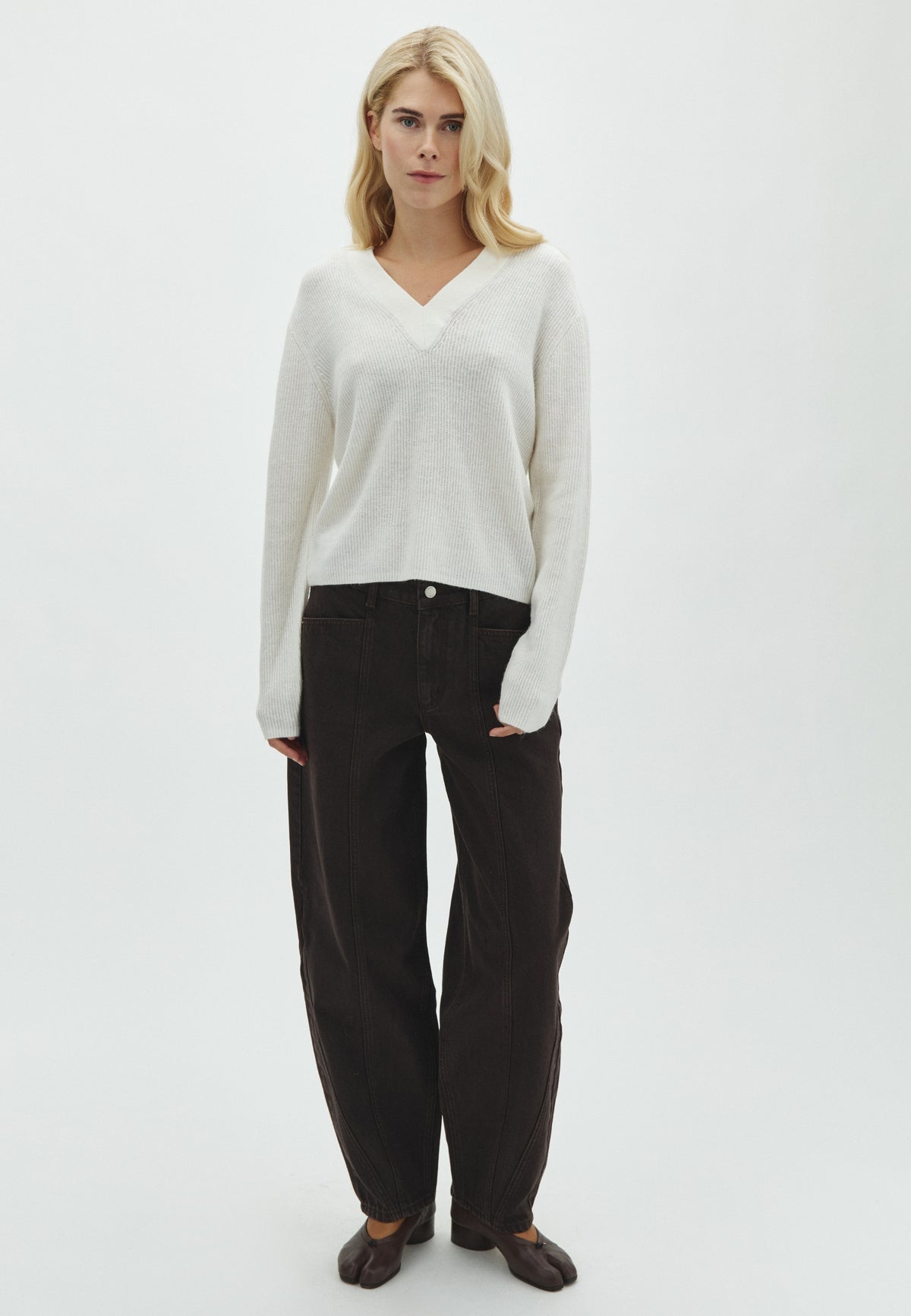 Almira-M_Brown Wash_Model_0