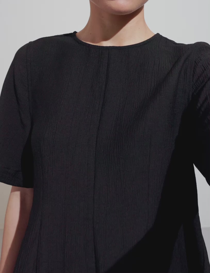 Kaely-M_Black_Video_3